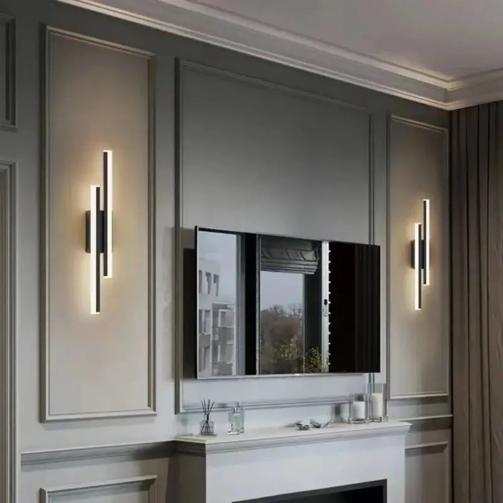 LuxeLine Modern Wall Lamp