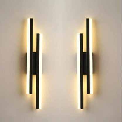 LuxeLine Modern Wall Lamp