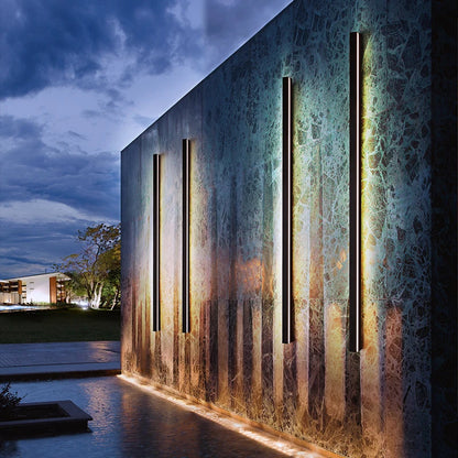 Modern Waterproof LED Outdoor Wall Light – IP65
